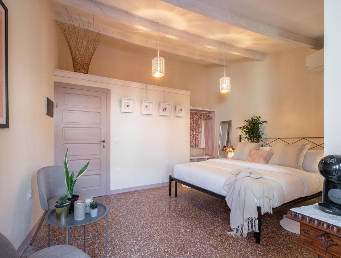 Dimora Sant'Ignazio Guest House Bosa Exterior foto